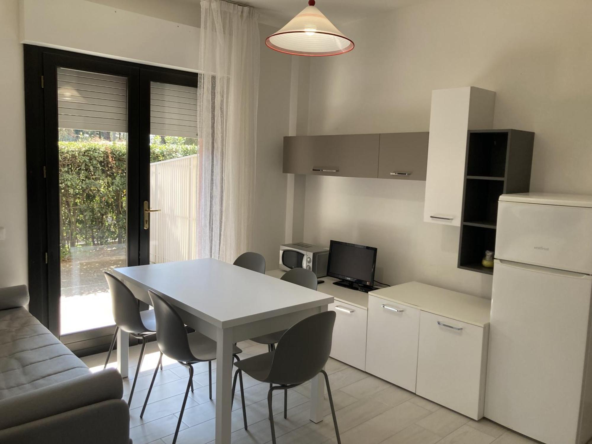 Appartamenti Meridiana Lignano Sabbiadoro Bagian luar foto